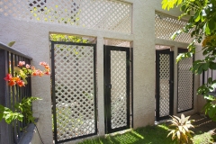 1-7/8" Diagonal in Sandtone Lattice Courtyard Doors
