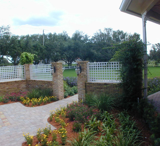 Enhancing the deck and Patio areas As you can see here, you can use vinyl lattice to achieve privacy on your deck or patio. Or use vinyl lattice to update an existing space giving it beautiful character.